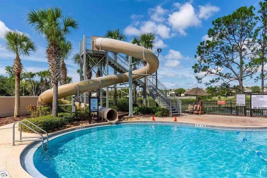 Minutes To Disney, Free Water Park & Private Pool オーランド エクステリア 写真
