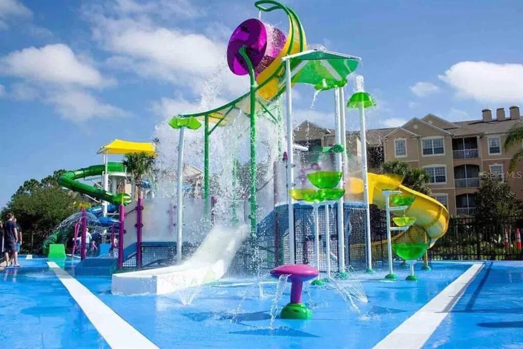 Minutes To Disney, Free Water Park & Private Pool オーランド エクステリア 写真